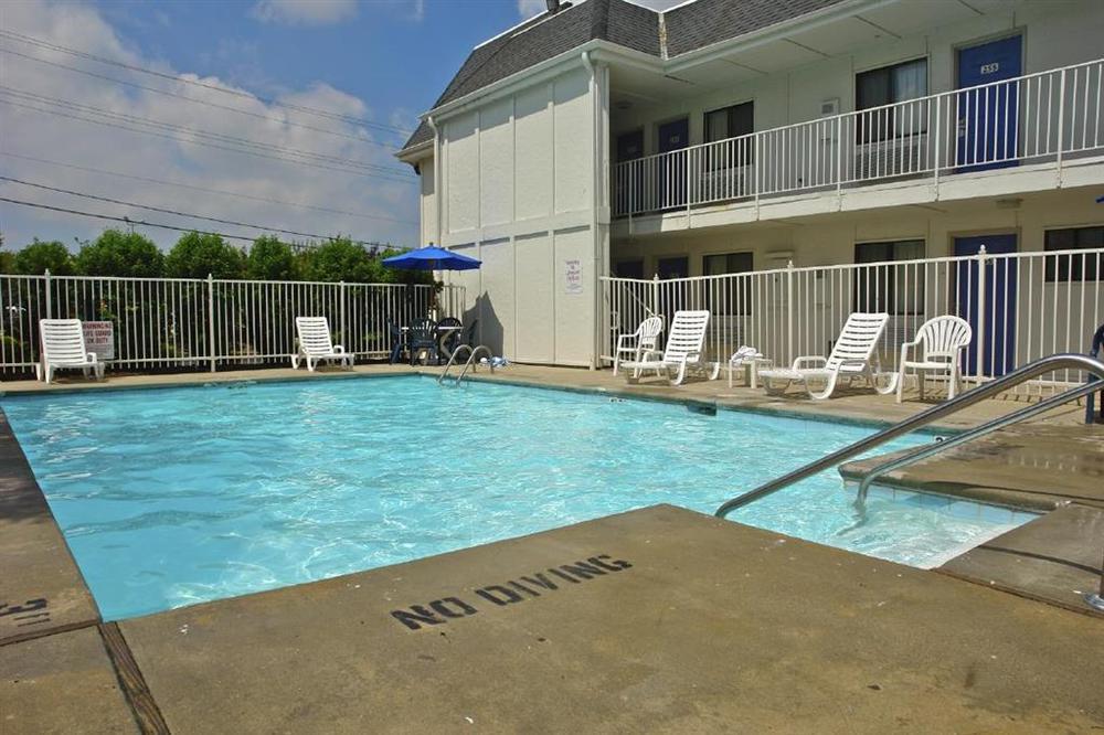 Motel 6 Milwaukee West - Brookfield Facilități foto