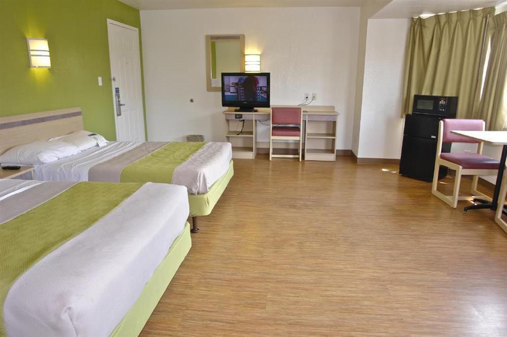 Motel 6 Milwaukee West - Brookfield Cameră foto